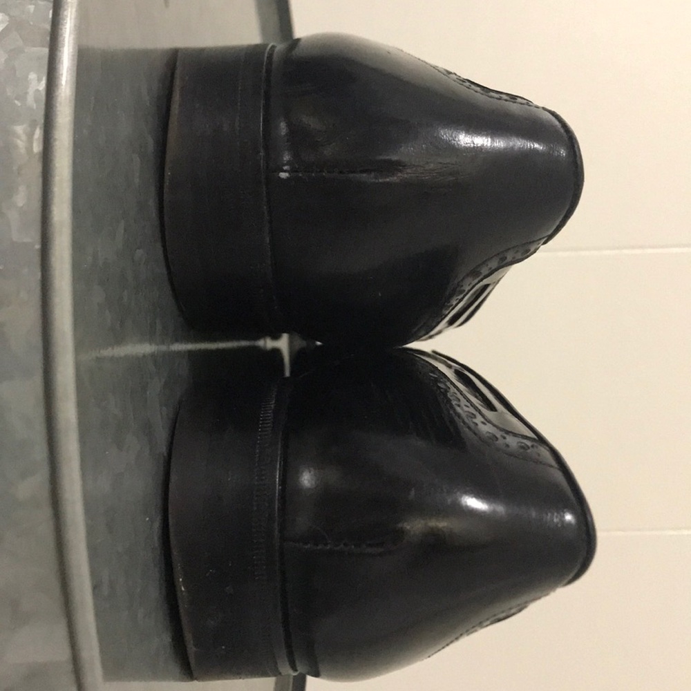 Men’s Salvatore Ferragamo Dress Shoes - Picture 5 of 7